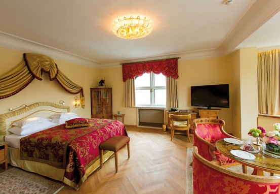    See Dunia - شوف الدنيا  :  Hotels in Salzburg - فنادق في سالزبورغ  