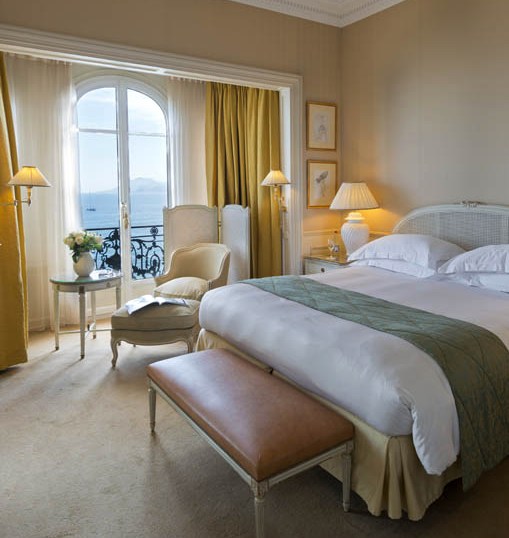 See Dunia - شوف الدنيا  :  Hotels in Cannes - فنادق في كان  
