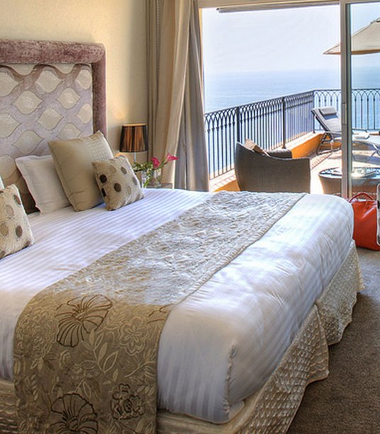    See Dunia - شوف الدنيا  :  Hotels in Nice - فنادق في  نیس      