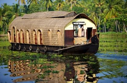 See Dunia - شوف الدنيا   :  Kerala -  الاماكن السياحية في كيرالا