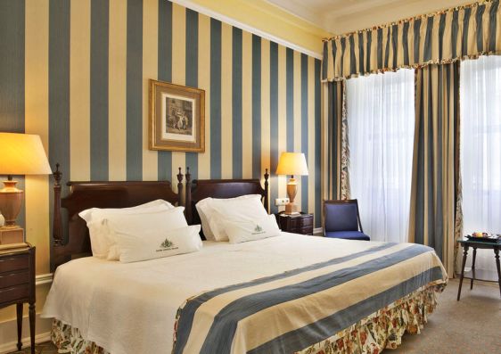 See Dunia - شوف الدنيا  :  Hotels in  Lisbon - فنادق في لشبونة   