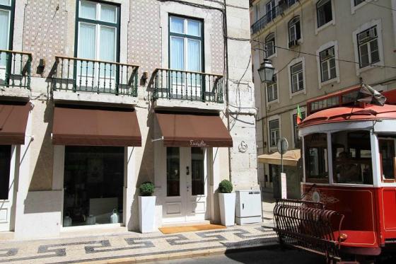 See Dunia - شوف الدنيا  :  Hotels in  Lisbon - فنادق في لشبونة   