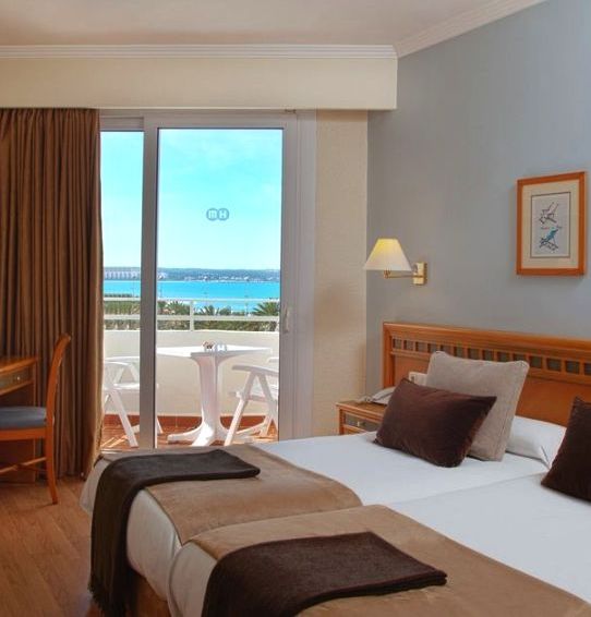 See Dunia - شوف الدنيا  :  Hotels in  Mallorca  - فنادق في مايوركا   