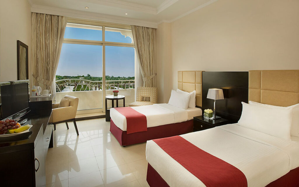 See Dunia : فنادق في العين 