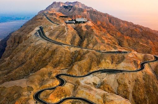 See Dunia : الاماكن السياحية في العين 