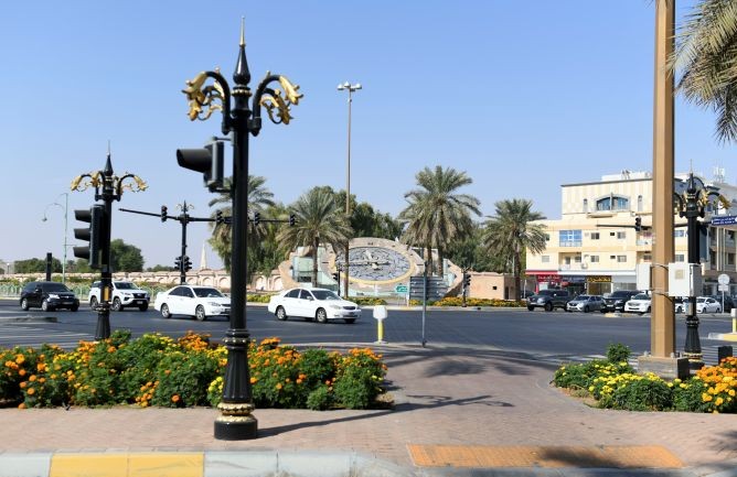 See Dunia : الاماكن السياحية في العين 
