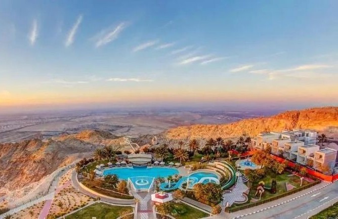 See Dunia : فنادق في العين 