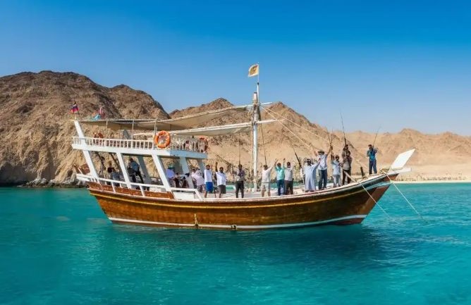 See Dunia : الاماكن السياحية في الفجيرة 