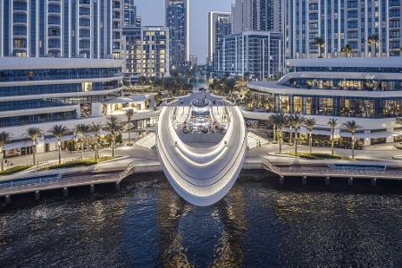   See Dunia : الاماكن السياحية في دبي  